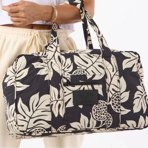 ALOHA Collection Black and Cream Leaf Travel Bag